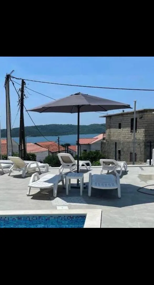Apartment Sami Trogir